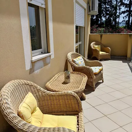 Apartment Difesa *